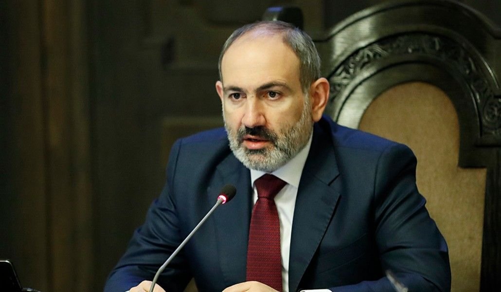 Կառավարության անդամները պետք է ստանան արժանապատիվ վարձատրություն. Փաշինյանը՝ պարգևավճարների մասին