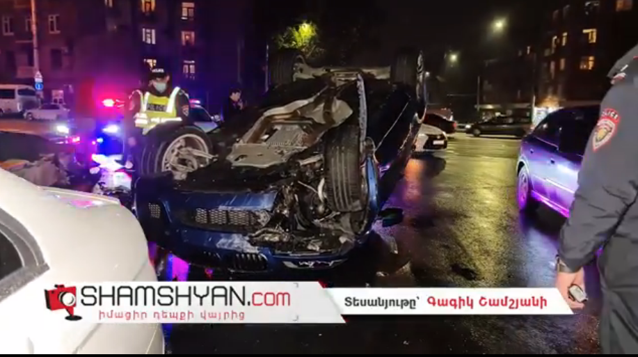 Կասկադյորական ավտովթար Երևանում. 37-ամյա վարորդը BMW X6-ով «ձկան խանութի» խաչմերուկում բախվել է բետոնե հենապատին և գլխիվայր շրջվել