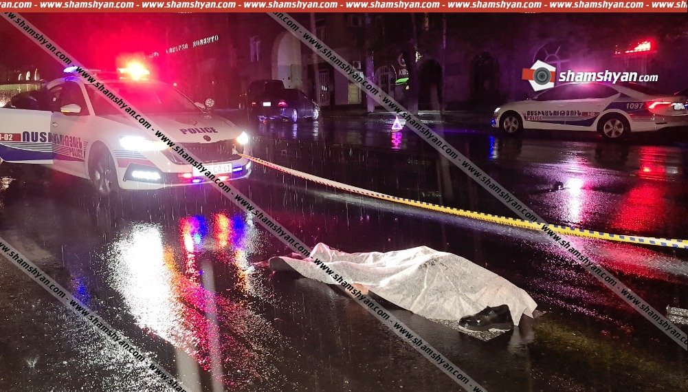 32-ամյա վարորդը Toyota-ով վրաերթի է ենթարկել հետիոտնին և բախվել Mercedes-ին