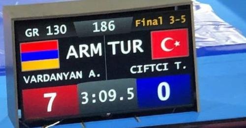 Հայ ըմբիշը թուրք մրցակցին հաղթելուց հետո նվաճեց Եվրոպայի բրոնզը