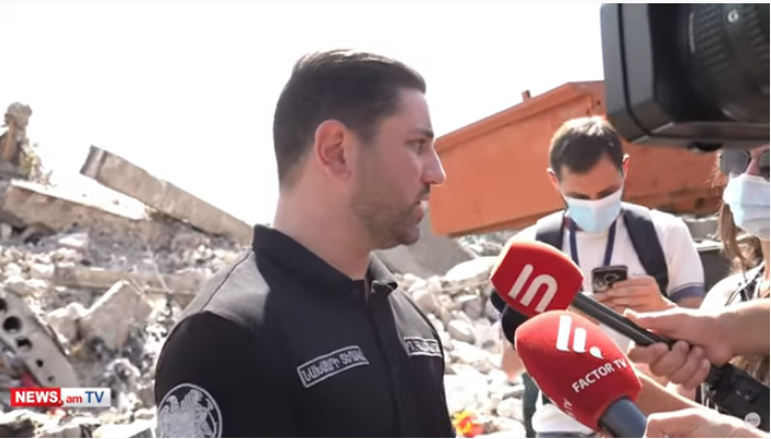 Գործ ունենք գերհրավտանգ նյութերի հետ, որոնք ամբարված են եղել պահեստներում. փոխնախարար