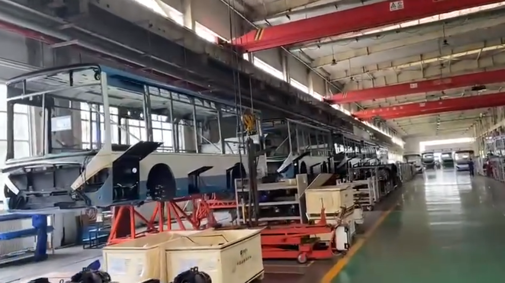 Հարգելի երևանցիներ, 165  ավտոբուսների արտադրությունն է, որը  համաձայն պայմանագրի  պետք  է ժամանի Երևան  այս տարվա դեկտեմբերին